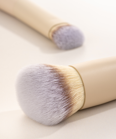 FOUNDATION BRUSH